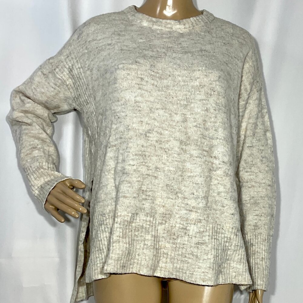 Divided Cream-ish Color Fuzzy Sweater Sz Med Womens H&M